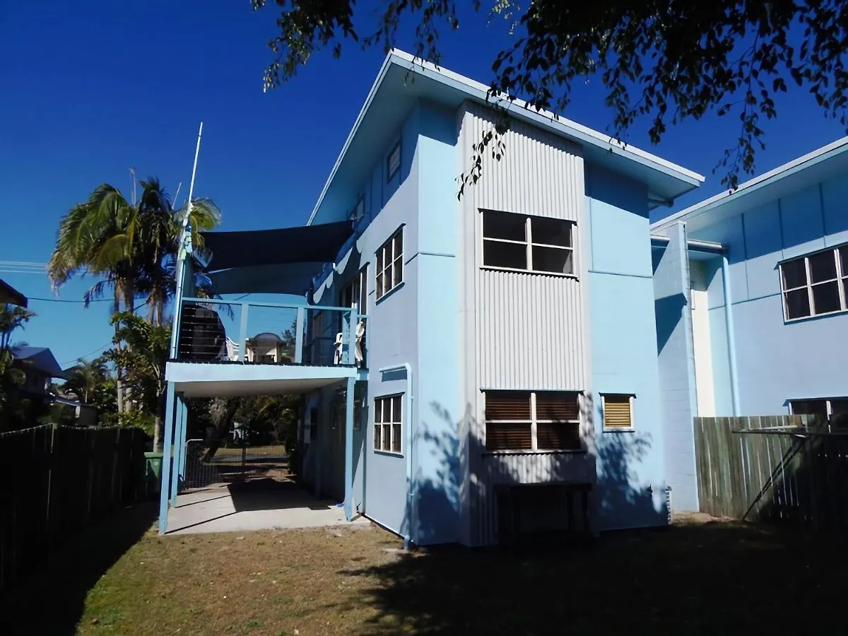 Coolamaine 2 Rainbow Beach Holiday home