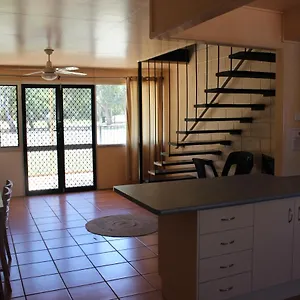 Pippies Beachhouse Backpackers Rainbow Beach
